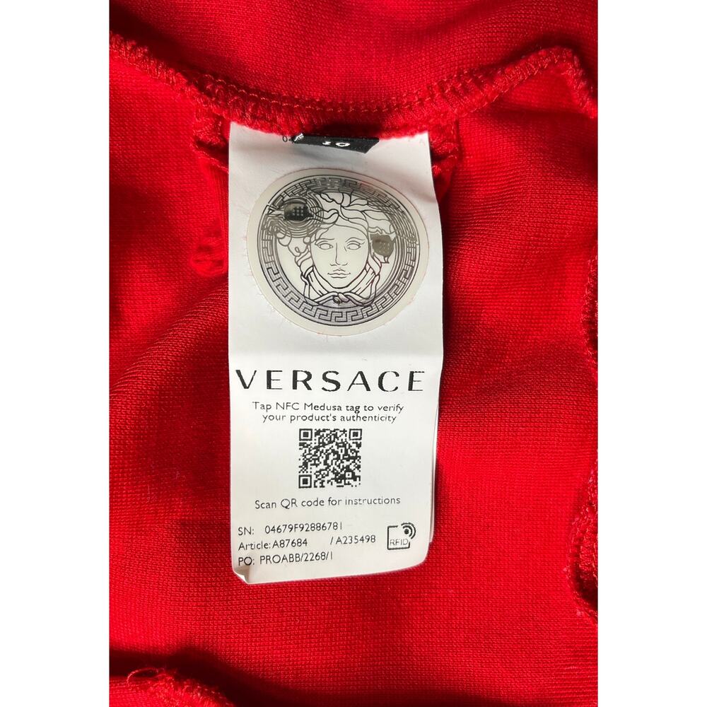 1-42 VERSACE Women's Pullover Cropped Hoodie Embroidered Logo Red Medium/44 - Picture 9 of 16